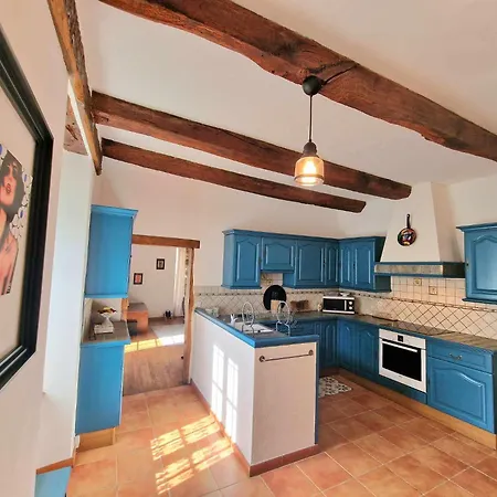 Maison De - Jardin, Barbecue Et Charme