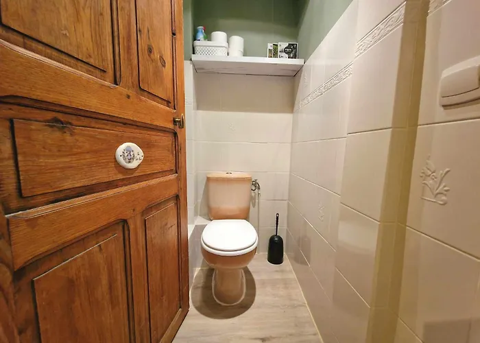 Prázdninový dům Maison De - Jardin, Barbecue Et Charme