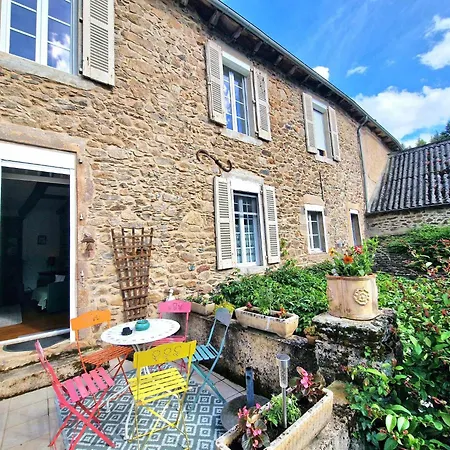 Maison De - Jardin, Barbecue Et Charme 펜션 Salmiech