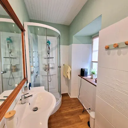 Maison De - Jardin, Barbecue Et Charme * Salmiech