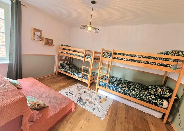 Maison De - Jardin, Barbecue Et Charme