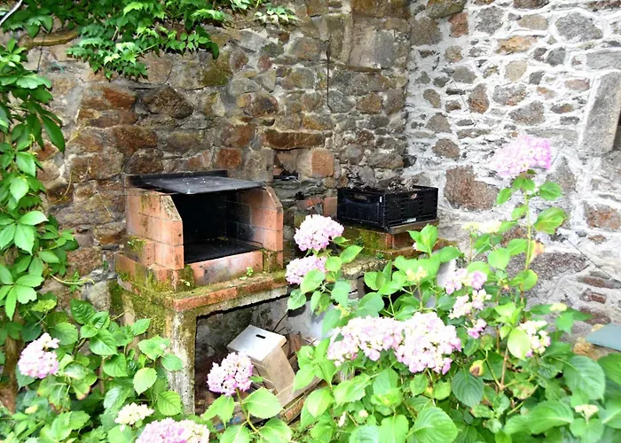 Maison De - Jardin, Barbecue Et Charme 펜션